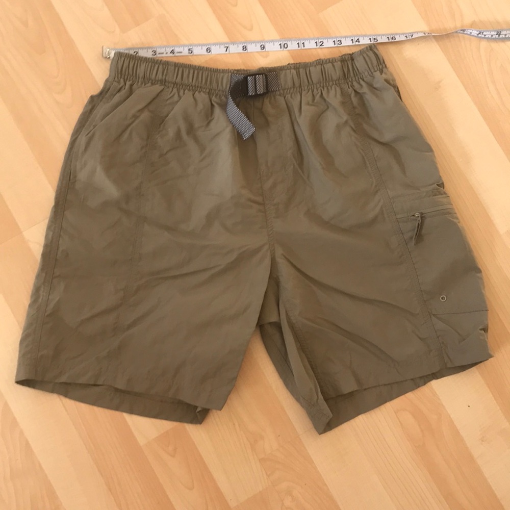 Whitesierra shorts M/8